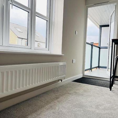 Brand New 1 Bed Apartment, 5Min Walk To Racing & Main Strip, With Electric Parking Bay & Terrace Long Stay Work Contractor Leisure - Citrine Newmarket  Luaran gambar