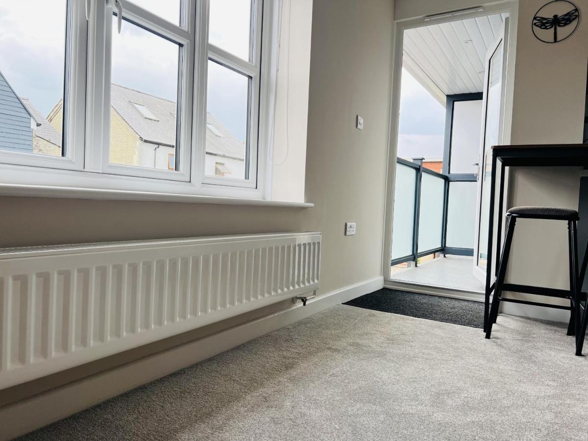 Brand New 1 Bed Apartment, 5Min Walk To Racing & Main Strip, With Electric Parking Bay & Terrace Long Stay Work Contractor Leisure - Citrine Newmarket  Luaran gambar