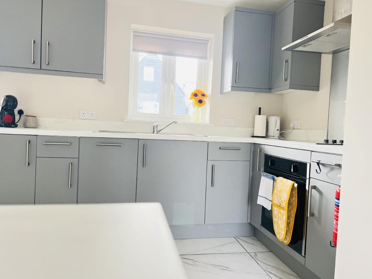 Brand New 1 Bed Apartment, 5Min Walk To Racing & Main Strip, With Electric Parking Bay & Terrace Long Stay Work Contractor Leisure - Citrine Newmarket  Luaran gambar